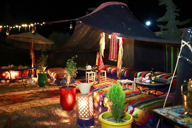 Fly in a hot air balloon in the sky of the Atlas in Marrakech - What the sunrise flight feels like