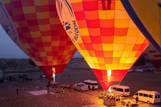 From Antalya: Pamukkale Hot Air Balloon Flight with Lunch - The overnight-style departure from Antalya