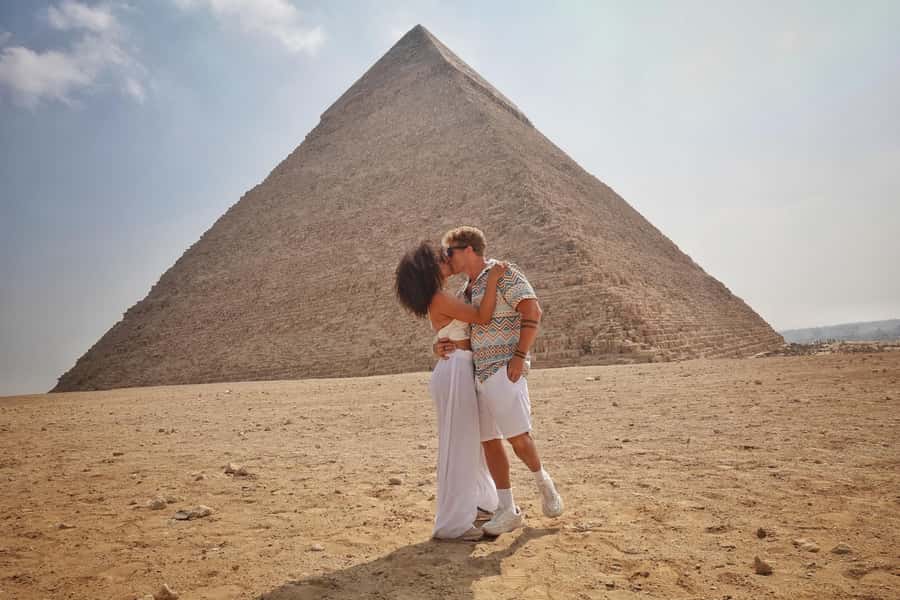 From Cairo: 11-Day Tour, Nile Cruise, Flights, Balloon - Day 4: The road to Luxor and the Valley of the Kings