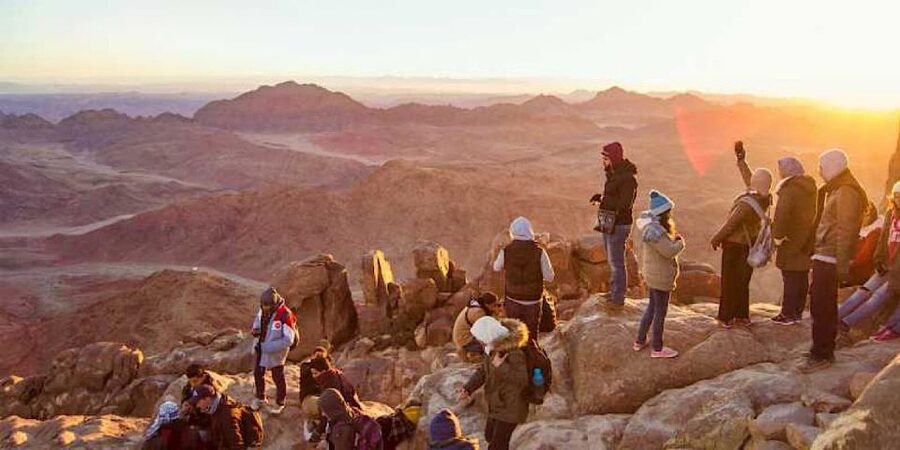 From Cairo: 11-Day Tour, Nile Cruise, Flights, Balloon - Day 6: Edfu and Kom Ombo by river