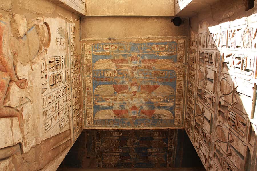 From Cairo: Luxor & Hot Air Balloon Private Trip by Plane - Colossi of Memnon and a local lunch