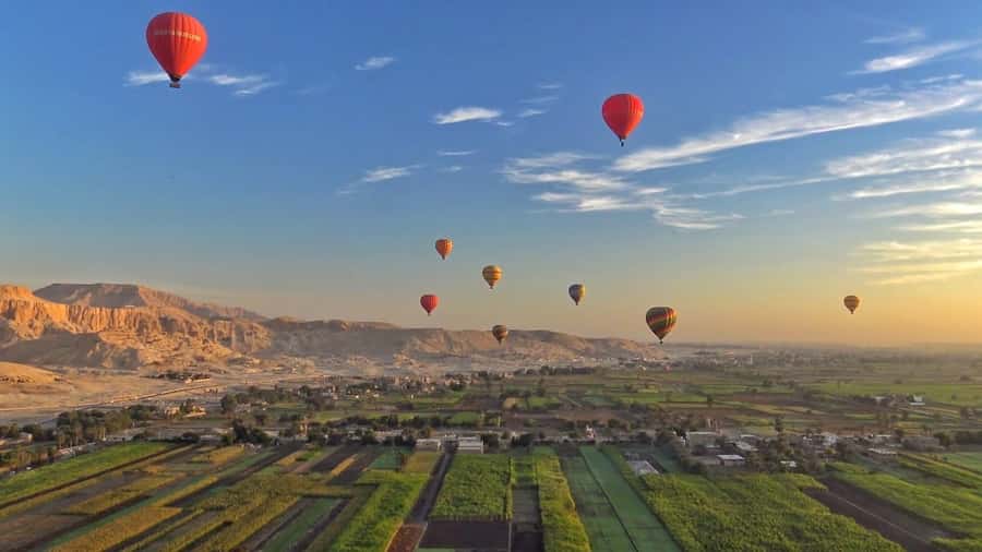 From Cairo: Luxor & Hot Air Balloon Private Trip by Plane - The unusual overnight schedule from Cairo
