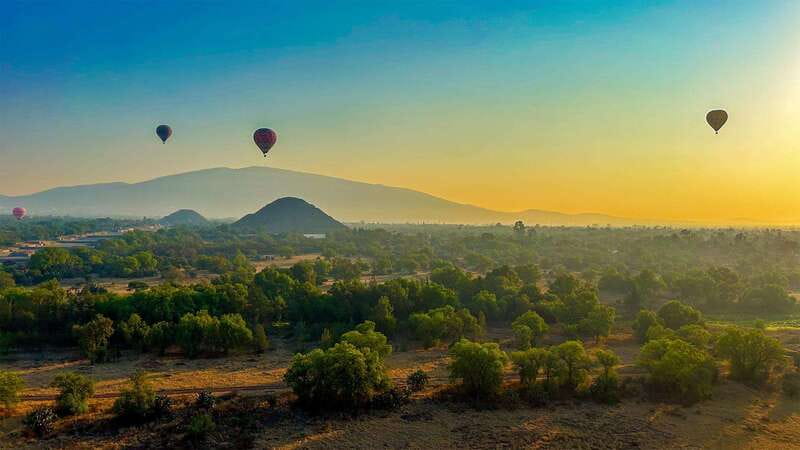 From CDMX: Hot air balloon ride, guided visits to Teotihuacan and Guadalupe - Why this tour works for a first visit