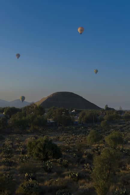 From CDMX: Teotihuacan Hot Air Balloon Ride & Optional Tours - Who should book this sunrise outing