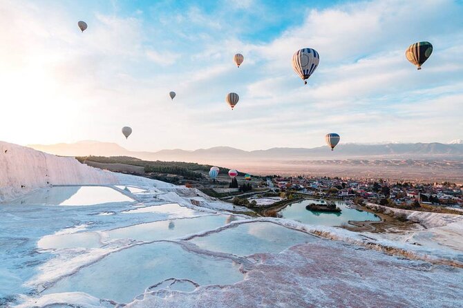 From Fethiye Pamukkale Day Trip w/Hot Aİr Balloon Ride & Lunch - Lunch after the white terraces