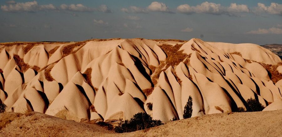 From Istanbul: 3-Day Cappadocia Tour with Balloon Ride - The Soğanlı balloon flight before sunrise