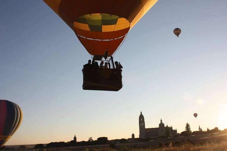 From Madrid: Hot Air Balloon over Segovia with Transfer - Why Segovia is such a good balloon-flight setting