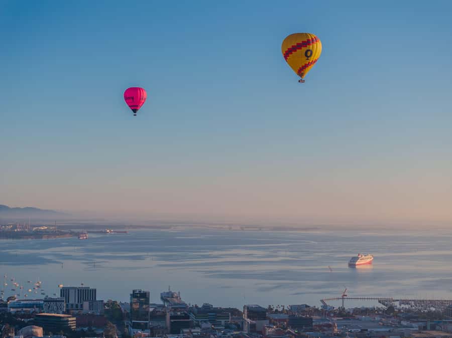 Geelong: Balloon Flight at Sunrise with Breakfast - Is $290 good value?