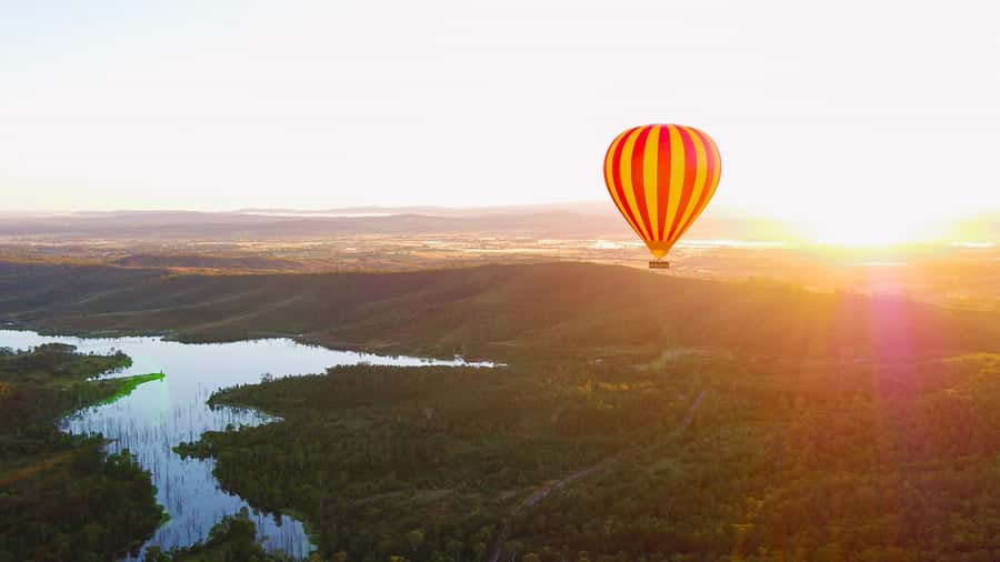 Gold Coast: Hot Air Balloon Flight and Vineyard Breakfast - Who will enjoy this experience most