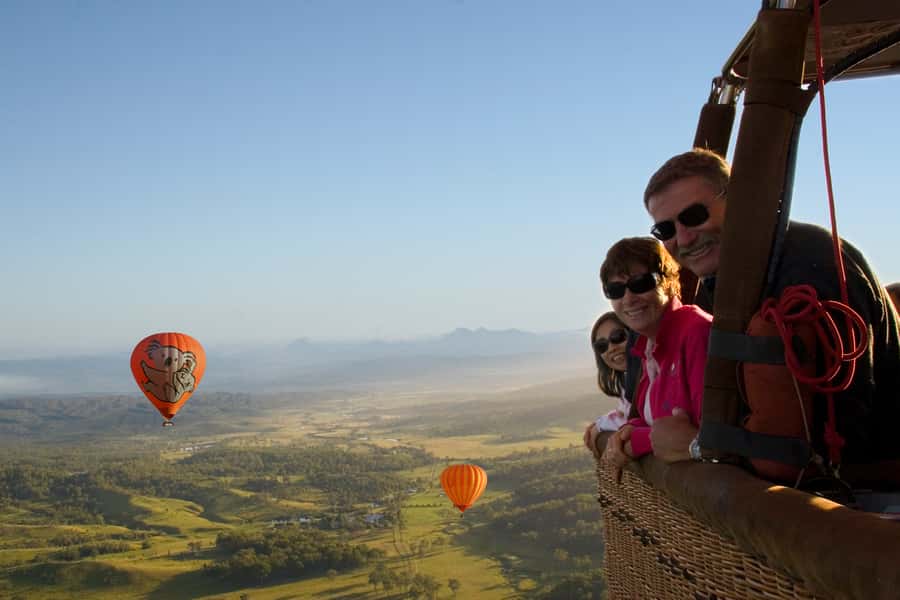 Gold Coast: Hot Air Balloon Flight, Sparkling Wine & Photos - What the drive to the launch area adds