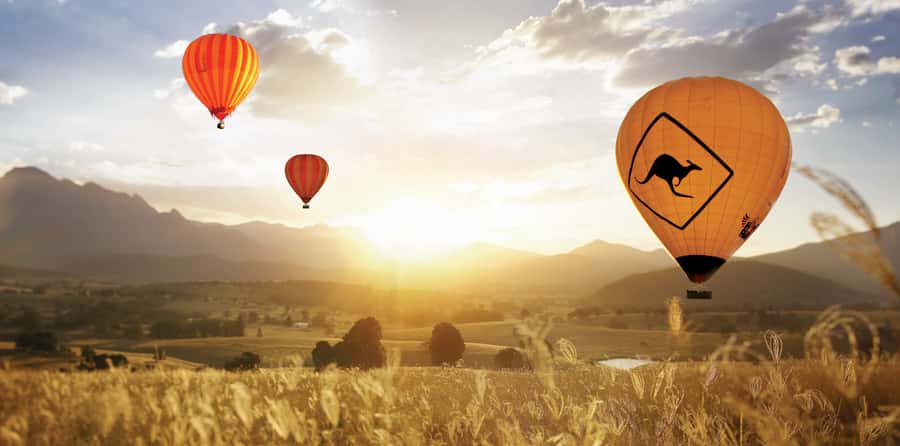Gold Coast: Hot Air Balloon Flight, Sparkling Wine & Photos - Pickup from 43 Gold Coast locations