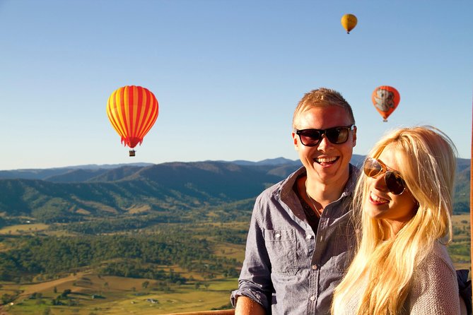 Gold Coast Hot Air Balloon + Winery Breakfast + Return Transfers - Wine tasting, cellar door, and alpacas