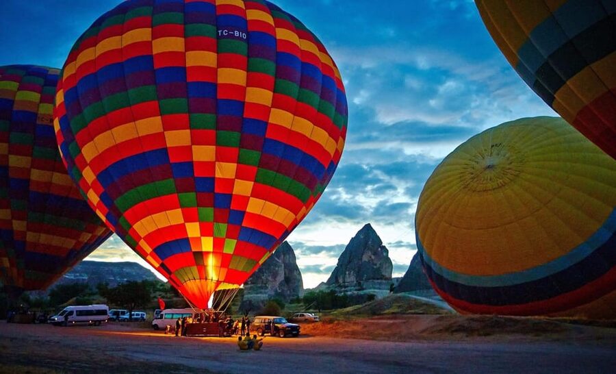 Göreme: Cappadocia Hot Air Balloon Ride - Safety, weather, and who should skip it