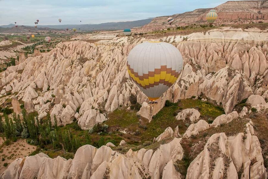 Göreme: Sunrise Hot Air Balloon Ride over Cappadocia - A 28-person basket over Göreme and the valleys