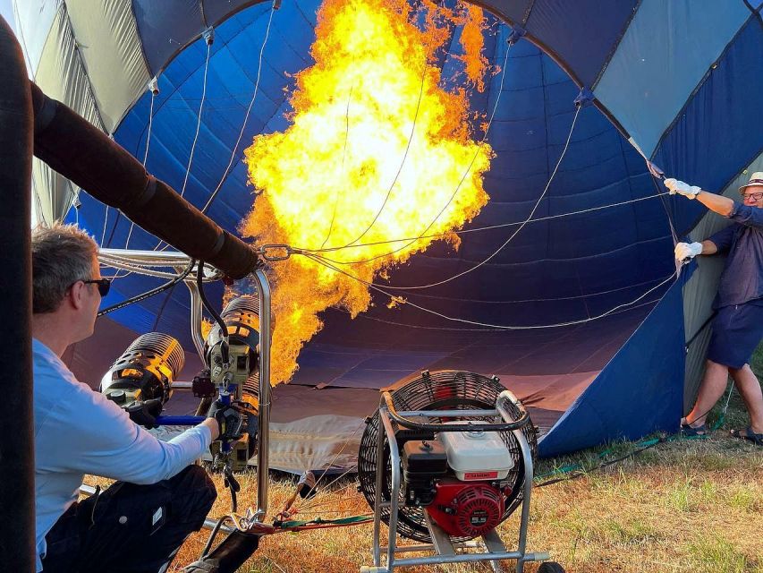 Heraklion: Sunrise Balloon Flight & Sunset Catamaran Cruise - Sunrise over the Lassithi Plateau