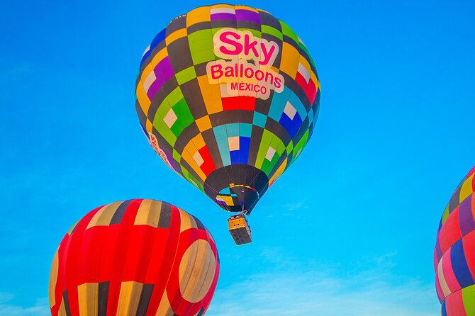 Hot Air Balloon Flight and Tour of the Majestic Pyramids - The real highlight is the quiet morning flight