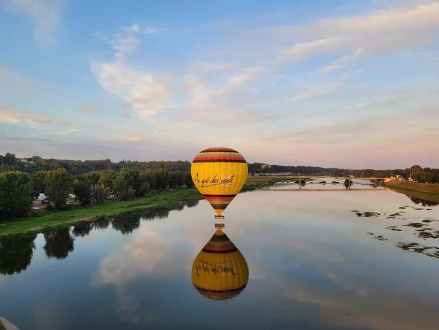 Hot air balloon flight:Chambord, Chenonceau,Cheverny,Blois - Who will enjoy this flight most?