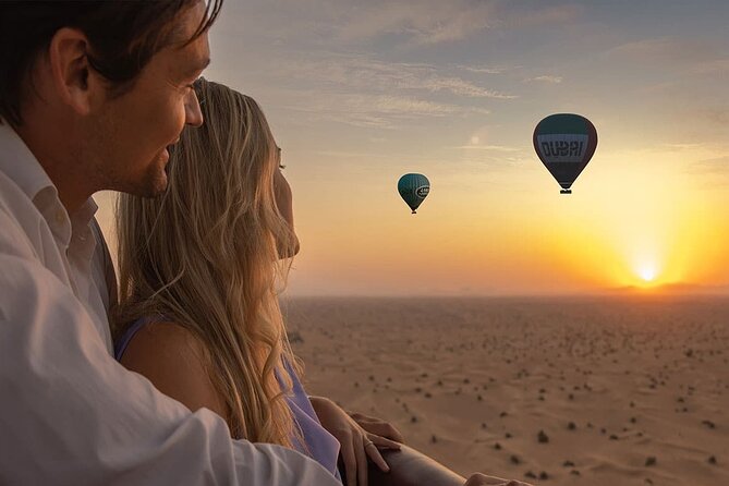 Hot Air Balloon Flight in Dubai with Breakfast, Falconry and Camel Ride - What the pre-dawn start means for your morning