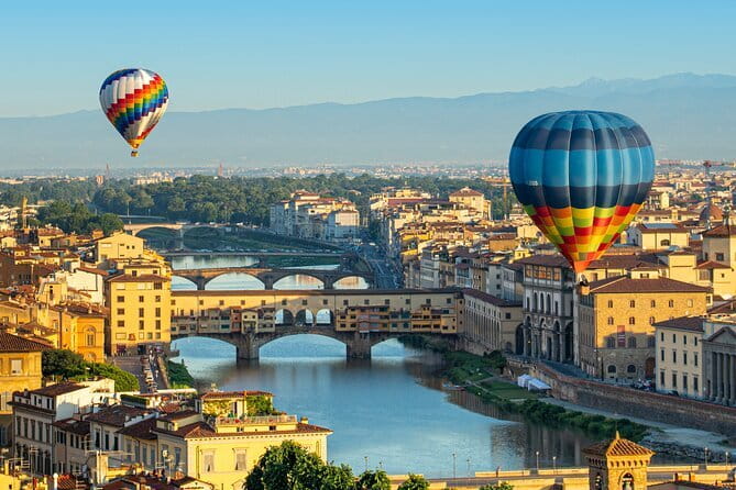Hot Air Balloon flight in Florence - Sunrise at Terzo Giardino beside the Arno