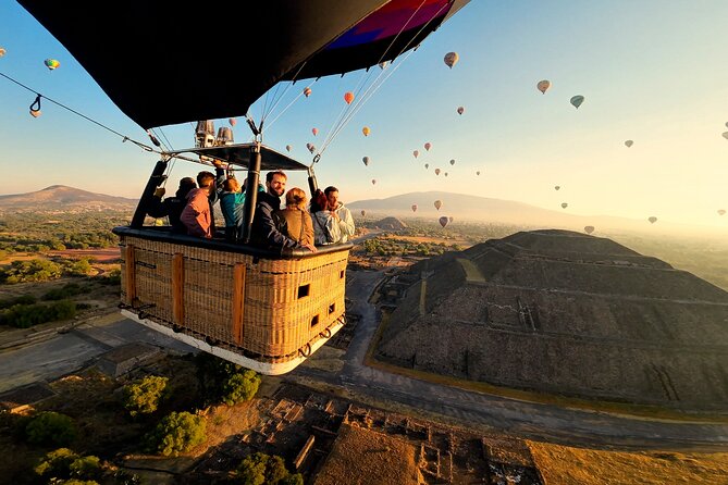 Hot Air Balloon Flight Teotihuacan With Pickup and Breakfast - Key points to know before booking