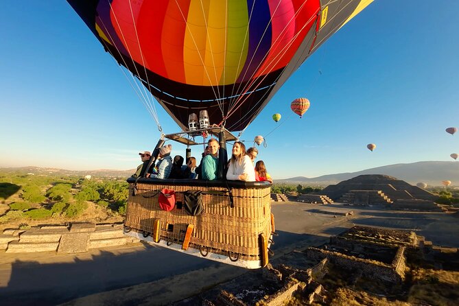Hot Air Balloon Flight Teotihuacan With Pickup and Breakfast - Coffee, check-in, and the balloon launch