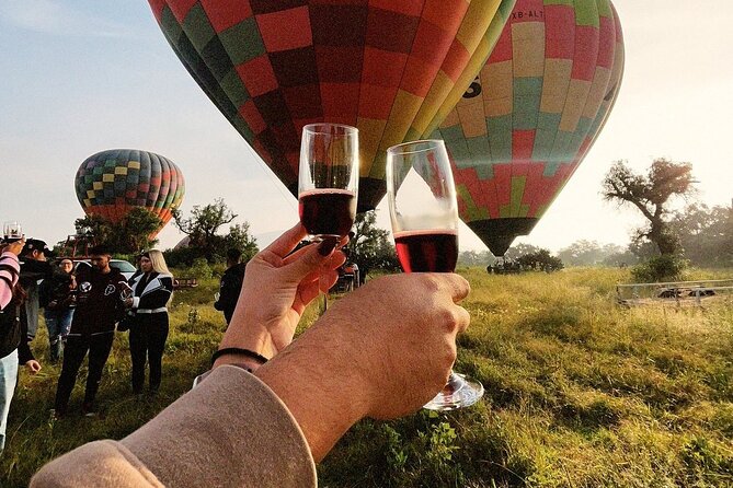 Hot Air Balloon Flight with Breakfast Cave and Pyramids Tour - Why Teotihuacan looks best from a balloon