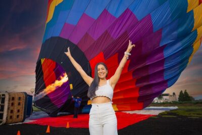 Hot Air Balloon Flight with Breakfast Cave and Pyramids Tour