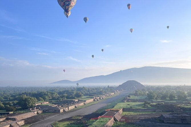 Hot Air Balloon Flight with Cave Breakfast - The pre-dawn start and meeting point