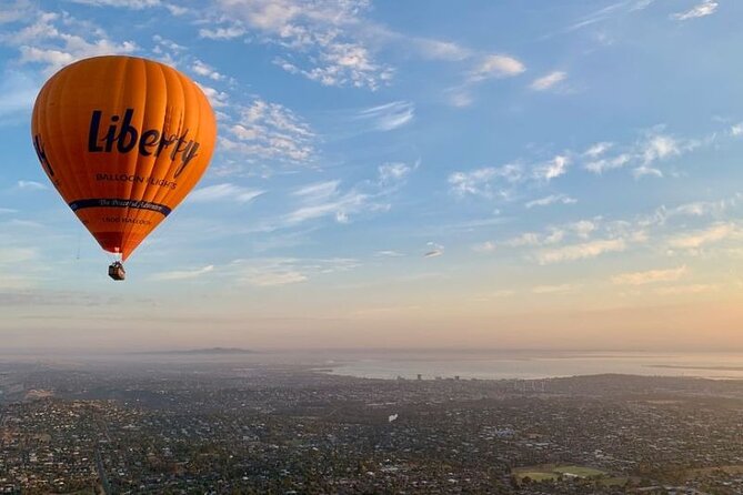 Hot Air Balloon Flights Geelong (The Great Ocean) + Breakfast - Watching the balloon take shape
