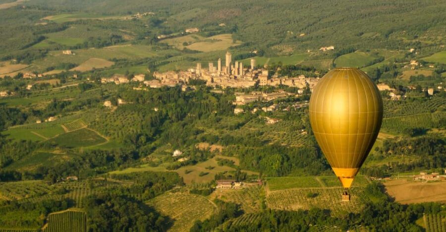 Hot Air Balloon Flights near San Gimignano - One hour over hills, vineyards, and lakes