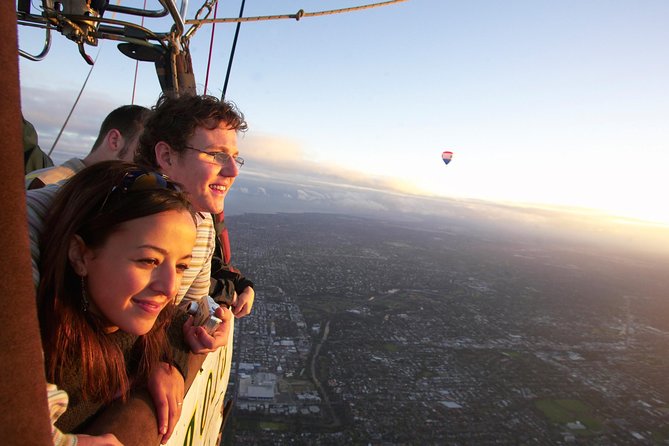 Hot Air Balloon Flights over Melbourne City (optional breakfast) - What you see above the MCG and Museum
