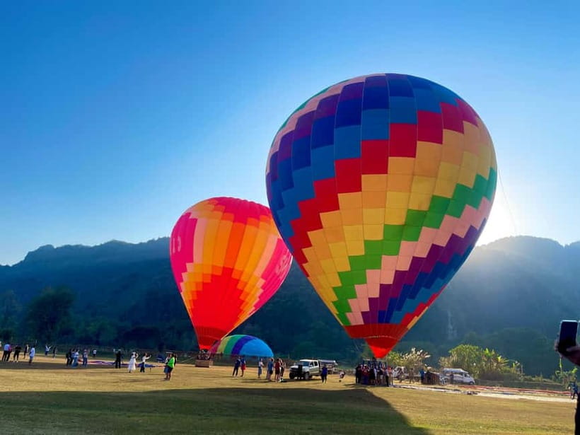 Hot Air Balloon in VangVieng pick up-drop off - Sunrise, sunset, and the photo stop