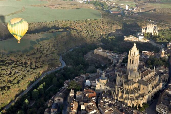 Hot Air Balloon over Segovia with Optional Transfers from Madrid - Who will enjoy this most
