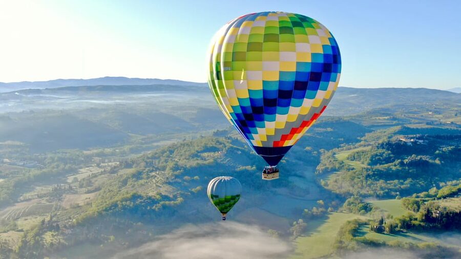 Hot Air Balloon, Pienza, Montalcino, Val D'orcia - A One-Hour Flight Over Valleys and Vineyards