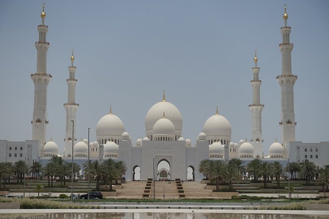 Hot Air Balloon Premium ,Camel Horse Ride,Dune Bashing ,Quad Bike - Falcon photography and the quad-bike stop