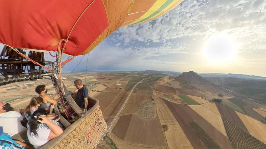 Hot air balloon ride in Antequera (Malaga) - Meeting at Hotel Finca Eslava before sunrise