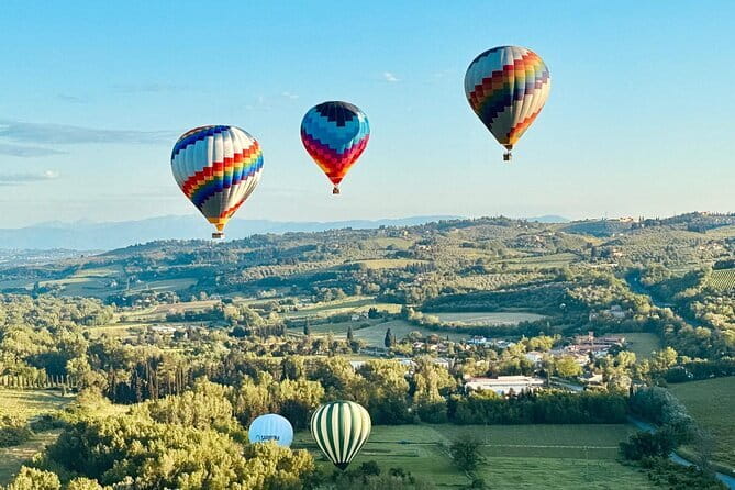 Hot Air Balloon ride in Tuscany countryside from Chianti - Bargino meeting point and balloon preparation
