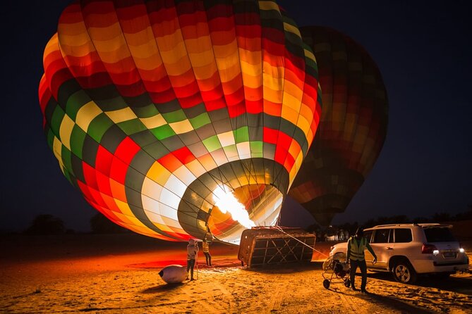 Hot Air Balloon Ride Over Dubai Desert inlcuding Transfers - The flight: quiet views over the dunes
