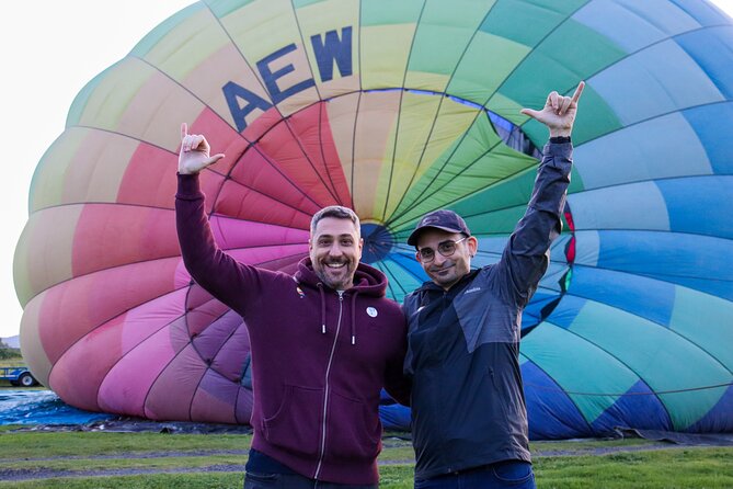 Hot air balloon ride with breakfast in Cueva from CDMX - Forty-five minutes above the Teotihuacán Valley
