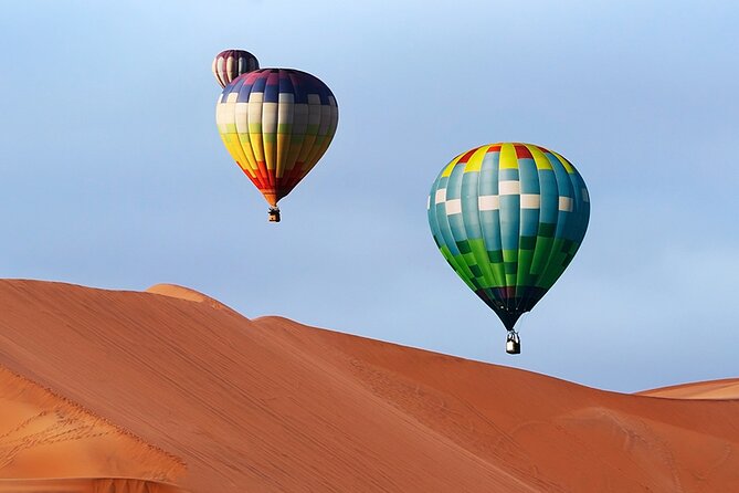 Hot Air Balloon Ride With Gourmet Breakfast and Falcon Show - The 4:30 a.m. start is part of the deal