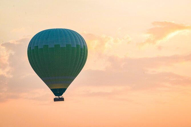 Hot Air Balloon Ride with Pickup and Drop off - Why the balloon leaves before dawn