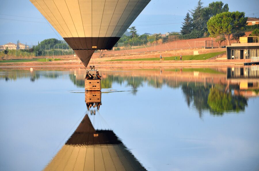 Hot Air Ballooning & Sailing Adventure from Barcelona - Practical advice for a smoother outing