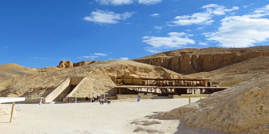 Hurghada: 2-Day Luxor Highlights & Hot Air Balloon & Hotel - Who should book this Luxor trip