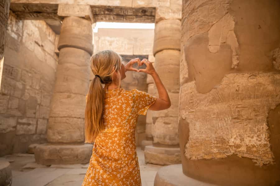Hurghada: 2-Day Luxor Highlights & Hot Air Balloon & Hotel - Karnak Temple after breakfast