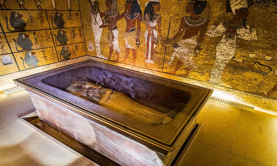 Hurghada: 2-Day Luxor Tour with Hotel, Balloon, & Boat Ride - Luxor Temple after lunch