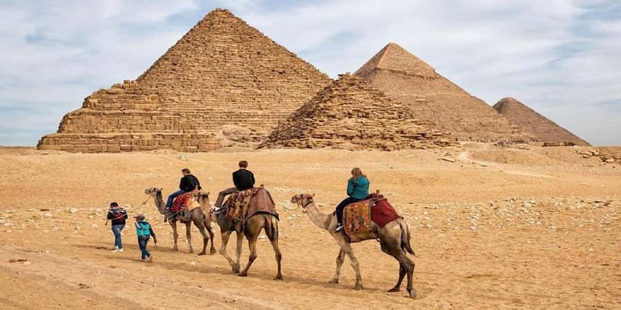 Hurghada: 9-Day Egypt Tour, Nile Cruise, Balloon, Flights - Nine days across Egypt, with very little wasted time