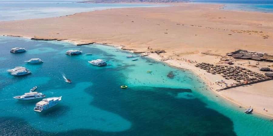 Hurghada: 9-Day Egypt Tour, Nile Cruise, Balloon, Flights - Guides, drivers, and small practical warnings
