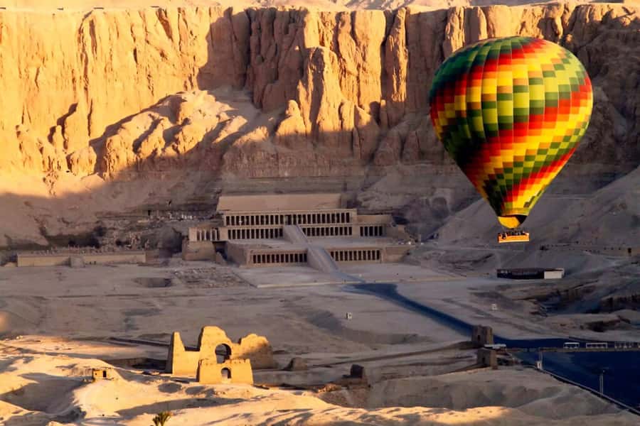 Hurghada: Luxor Highlights All-Inclusive Tour & Balloon Ride - Why the balloon ride changes the whole morning
