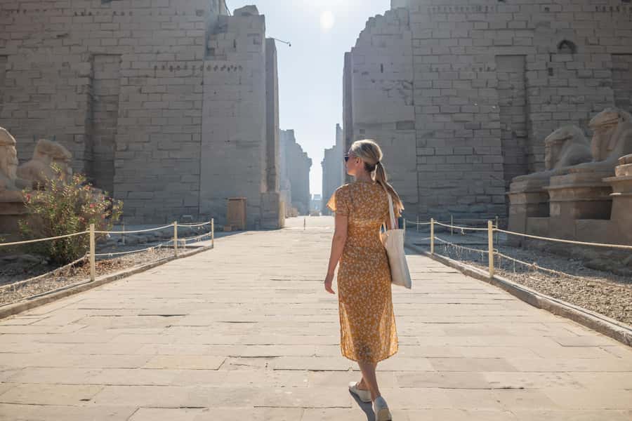 Hurghada: Luxor Highlights All-Inclusive Tour & Balloon Ride - Exploring the Valley of the Kings with context