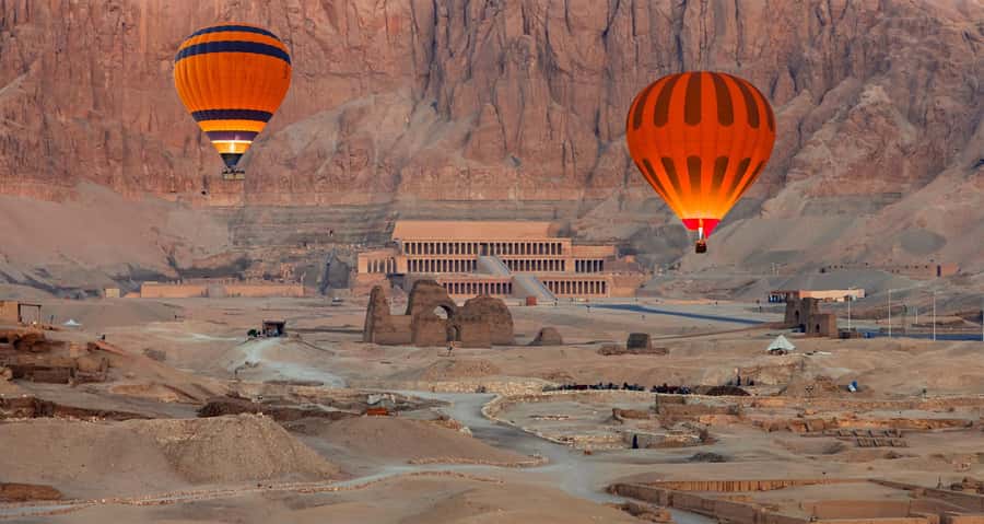Hurghada: Small-Group Luxor Day Tour & Sunrise Balloon Ride - Sunrise over Luxor from a hot-air balloon